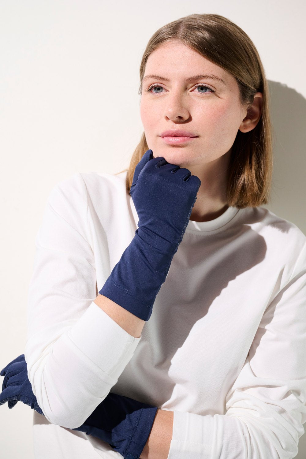 Gants anti-UV - Mojave bleu foncé pour femme, confortables, protection solaire UPF 50+ dans un style élégant.