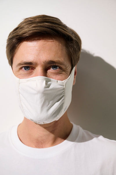 Masque anti-UV - Mojave pour homme, léger et respirant, offrant une protection solaire optimale.