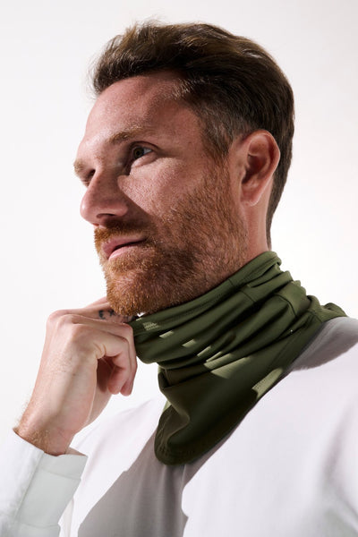 Tour de cou anti-UV Boston vert pour homme, léger et respirant, UPF 50+ pour protection solaire.