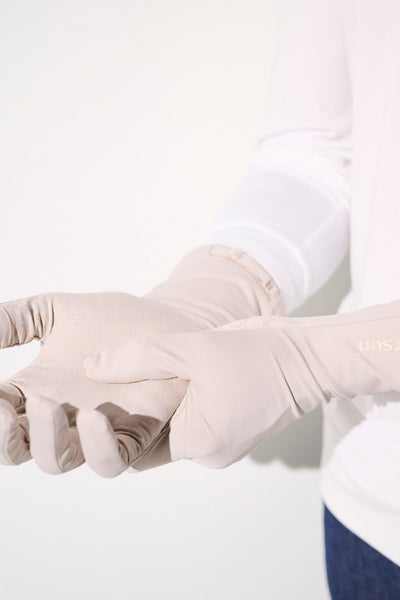 Gants anti-UV - Mojave coloris beige, offrant une protection solaire UPF 50+ pour des activités en plein air.