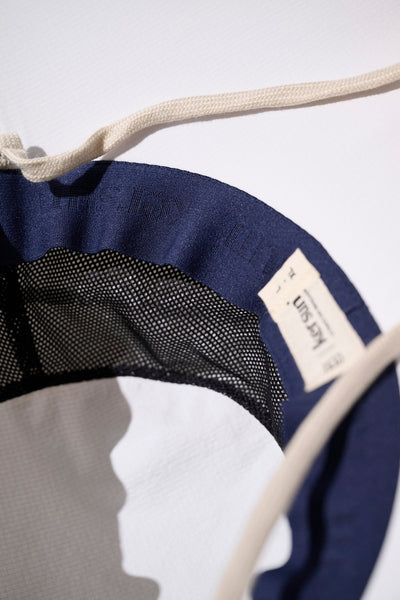 Chapeau anti-UV - Augusta, bleu avec doublure en mesh, léger et respirant pour le confort extérieur.