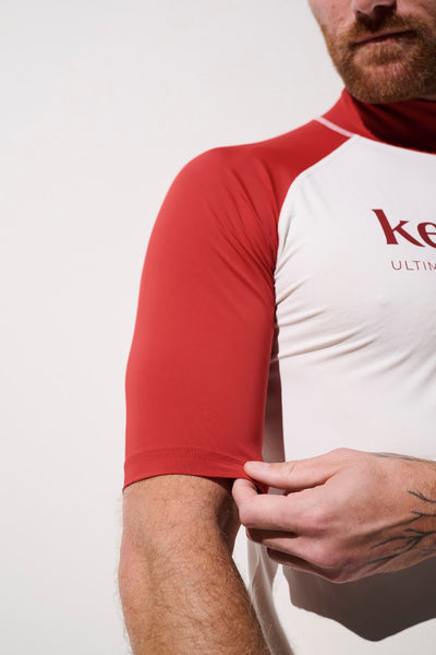 T-shirt de bain anti-UV - Malibu pour homme, léger et respirant, UPF 50+ pour protection solaire efficace.