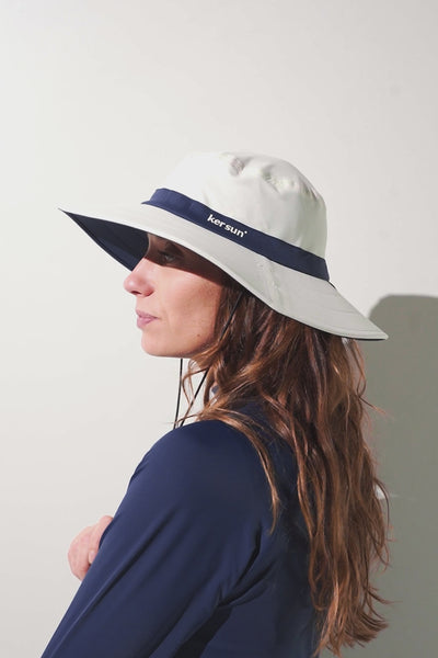 UV Badhatt - Galápagos